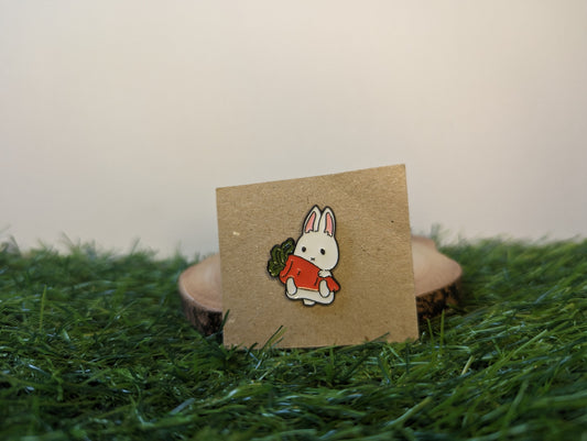 Bunny Eating Carrot Pin